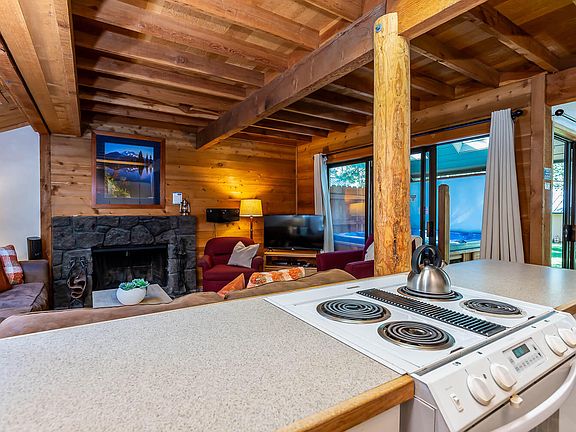 4th image of 57525 Ranch Cabins Ln #17
