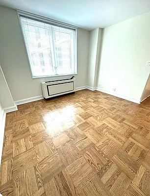 Rented by CitySites Real Estate Group | media 6