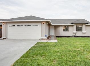 808 Fallen Leaf Ln, Modesto, CA 95351
