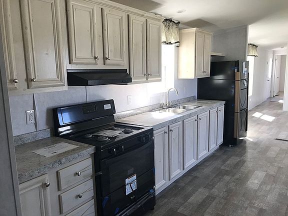 4th image of 13 Dunlop Ave