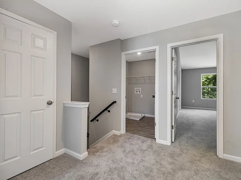 4860 Osprey Pointe Dr — Photo 13