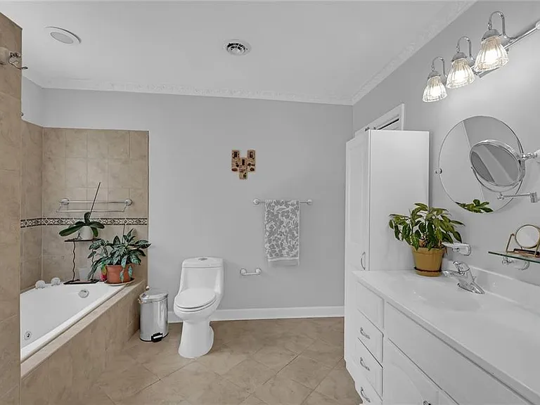 569 Garner Way NW — Photo 19
