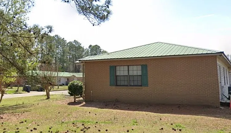 Building Photo 4