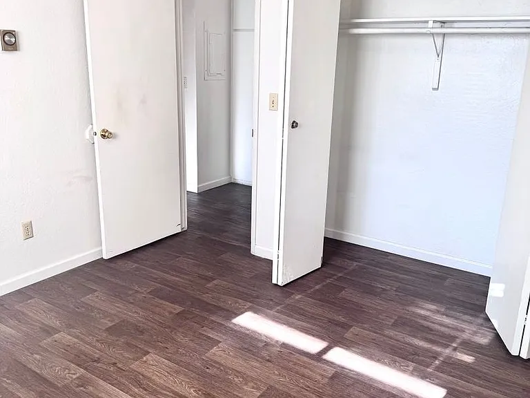 1315 SW G St — Photo 8