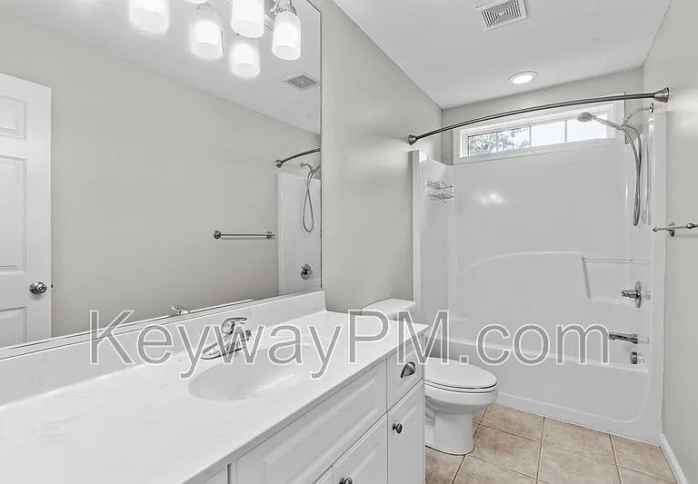 1091 Conn Dr — Photo 11