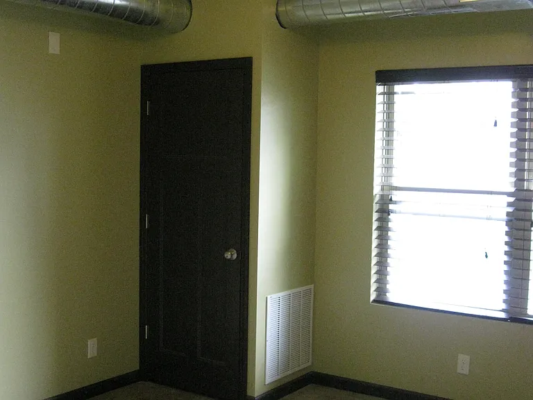 631 Ontario St SE #208 — Photo 16