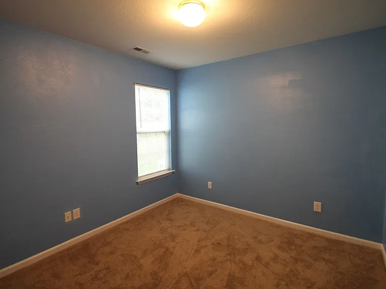 1281 Spring View Ct — Photo 22
