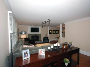756 Robin Ln, Stratford, CT 06614