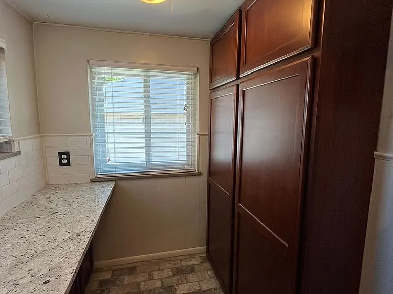 164 Frebis Ave — Photo 10