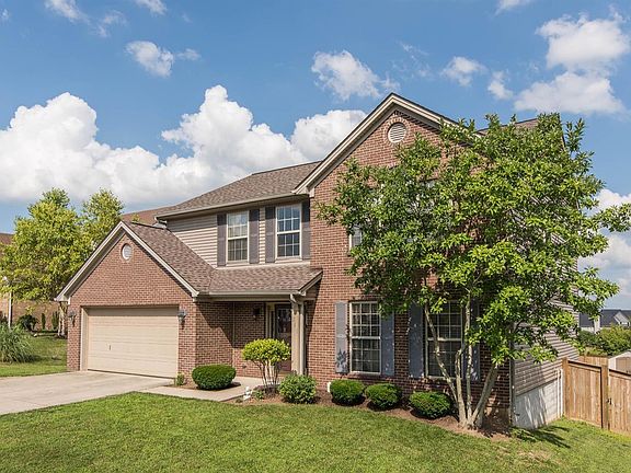 3rd image of 203 Primrose Cir