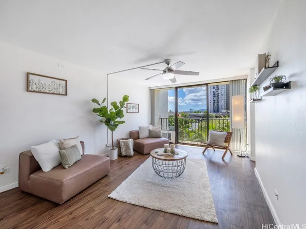 98-500 Koauka Loop APT 4J, Aiea, HI 96701