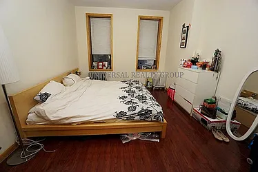 Rented by Universal Realty Group