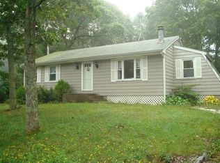 436 Cotuit Rd, Mashpee, MA 02649
