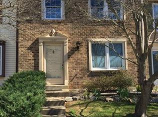 5587 Hecate Ct, Fairfax, VA 22032