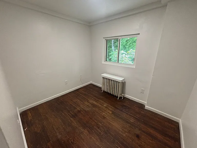 119 Grant Ave — Photo 16