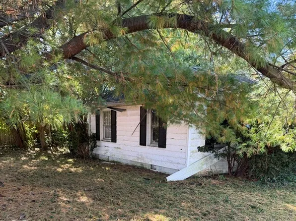 1417 Mulberry St, Taylorsville, IN 47280