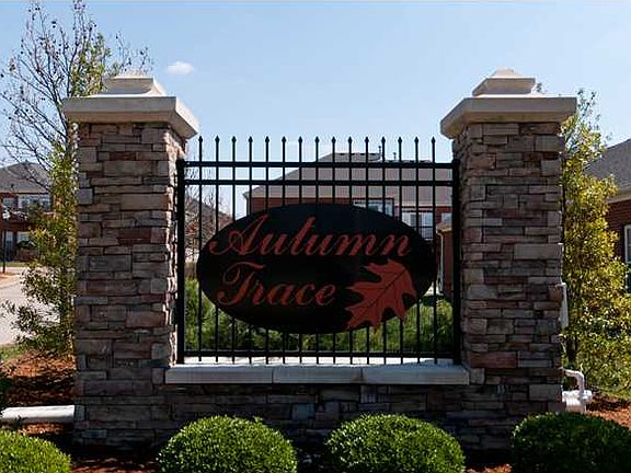 Entrance into Autumn Trace,
