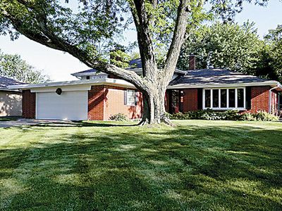 6901 W Edgewood Rd, Palos Heights, IL, 60463