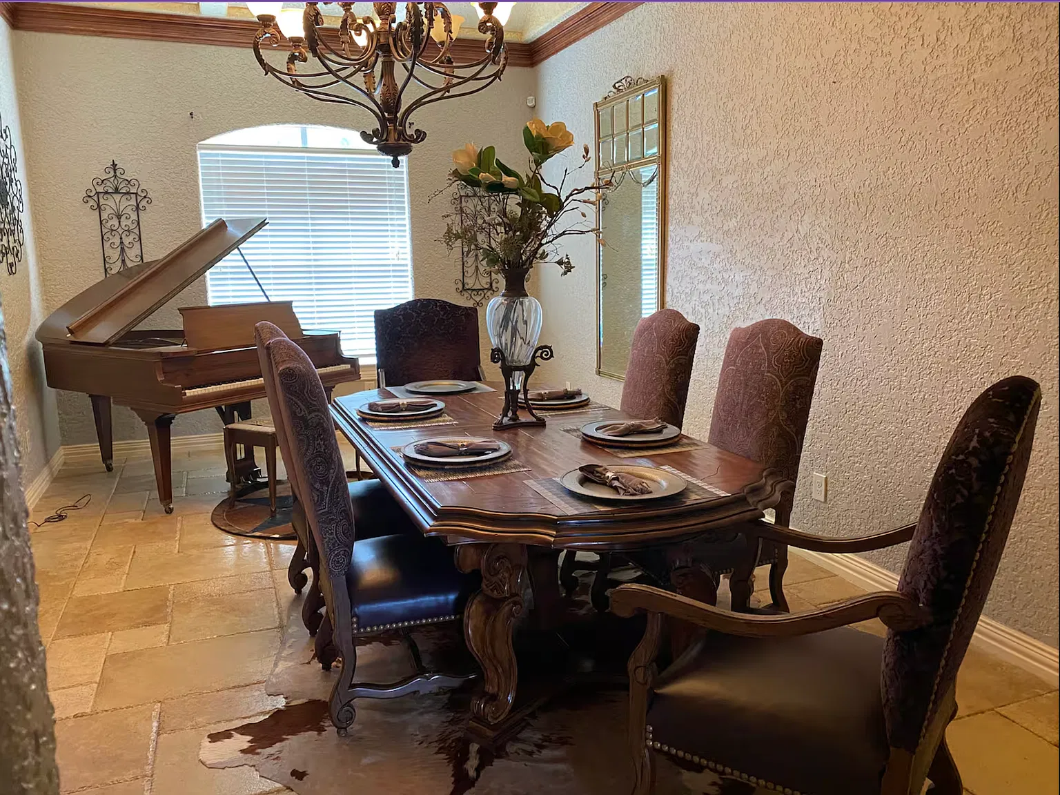 4 bed, 2836 sqft, $3,050 — Photo 3