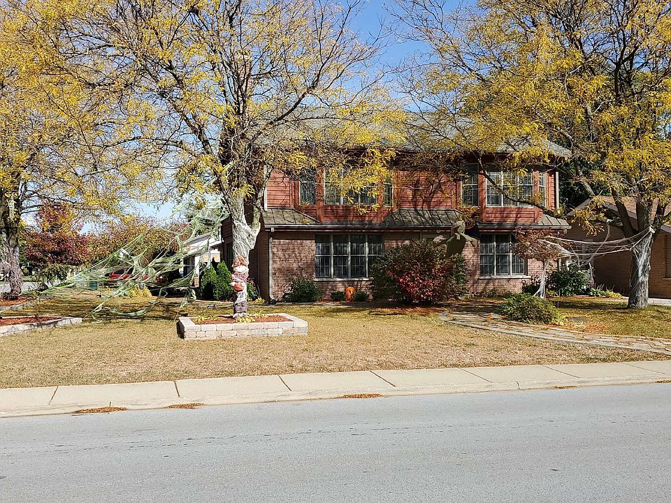 2nd image of 5342 Park Ln