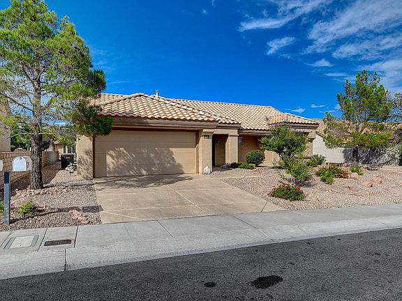 3rd image of 9908 Woodhouse Dr