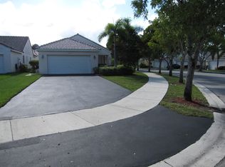 4344 Pine Ridge Ct, Fort Lauderdale, FL 33331