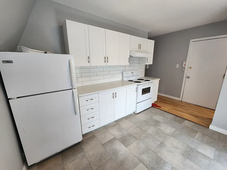 92 Marlborough Ave — Photo 22