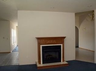 1203 NW Salisbury Dr, Grants Pass, OR 97526