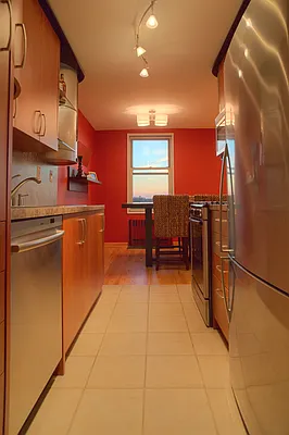 Sold by Continent Realty LLC | media 17