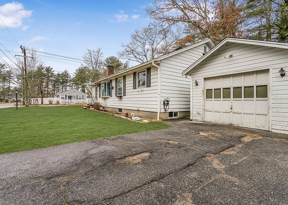56 Swifts Beach Rd, Wareham, MA 02571 Zillow