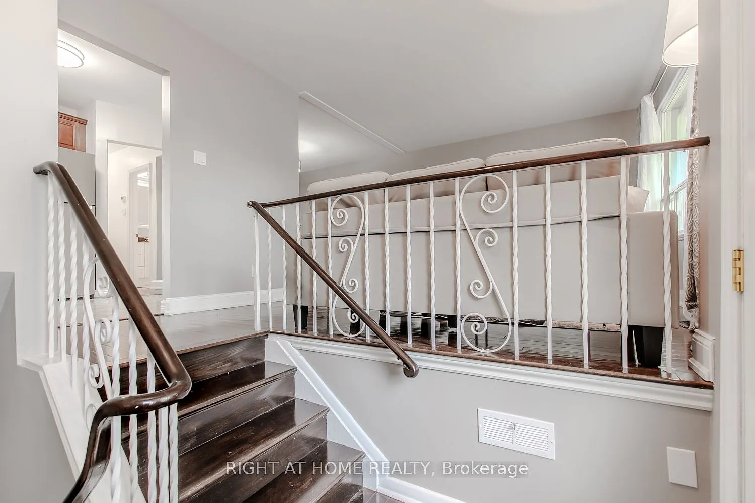 3 bed, $2,850 — Photo 3