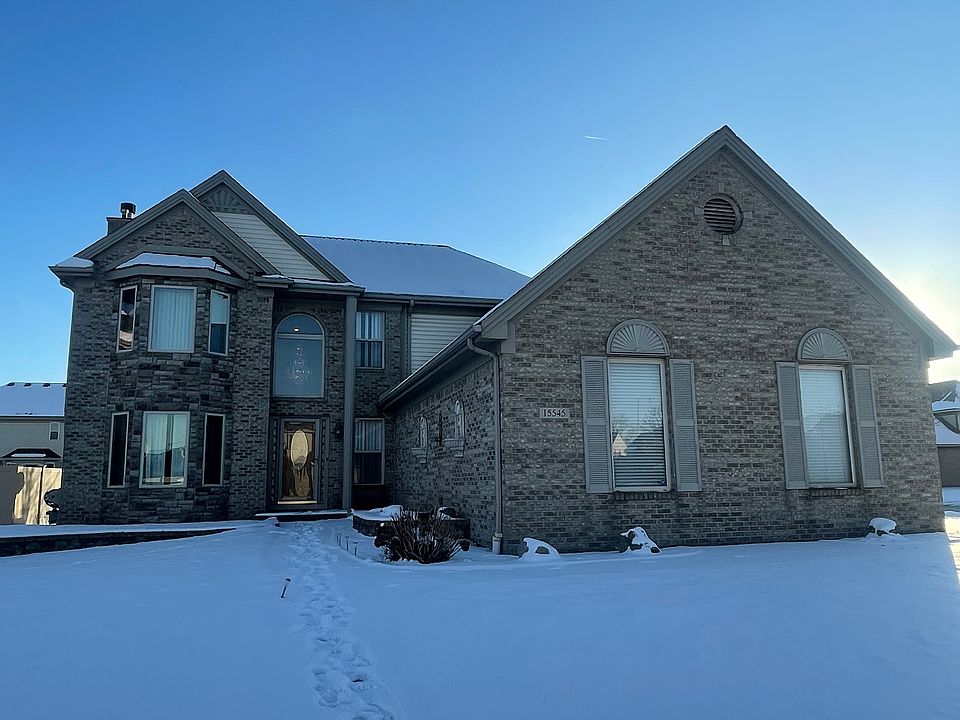 1st image of 15545 Heatherwood #1