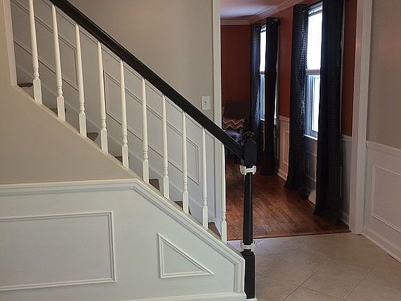 2nd image of 221 Windcrest Dr