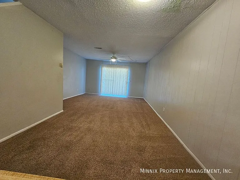 1708 Yonkers St #B — Photo 10