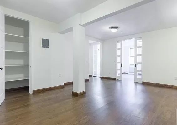 Rented by Bond New York | media 1