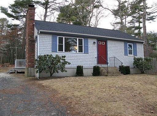 1st image of 166 Lake Dr