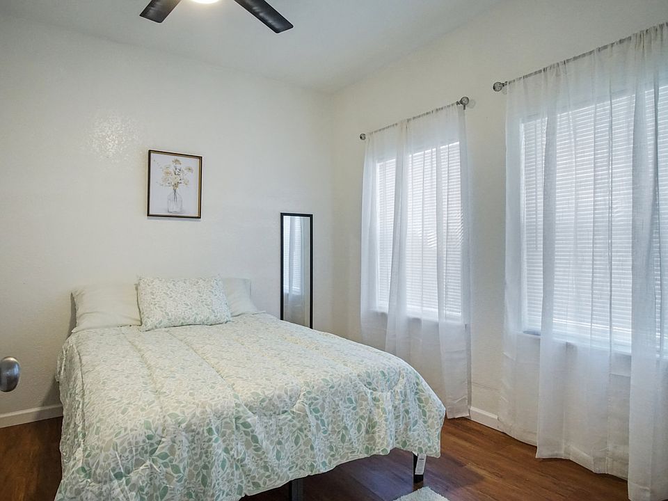 1st image of 2118 N Prospect Ave