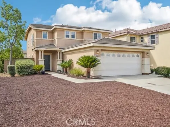 16185 Los Coyotes St, Fontana, CA 92336