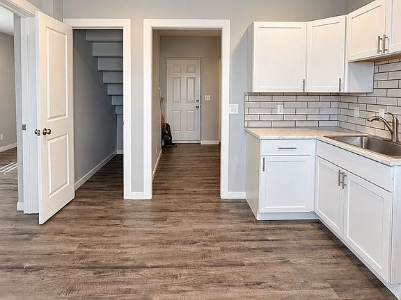 5th image of 4821 S 22nd St