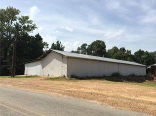 176 Smith Rd, Woodville, MS 39669