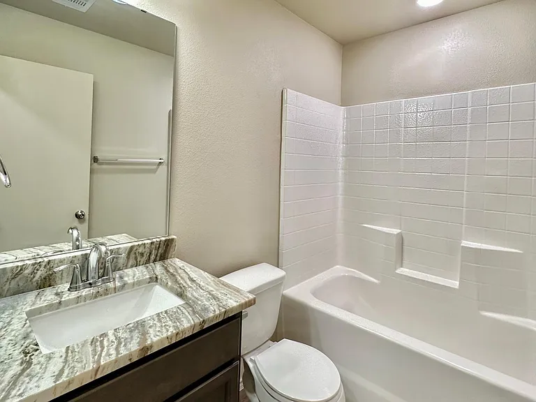1914 Basil Ct — Photo 16