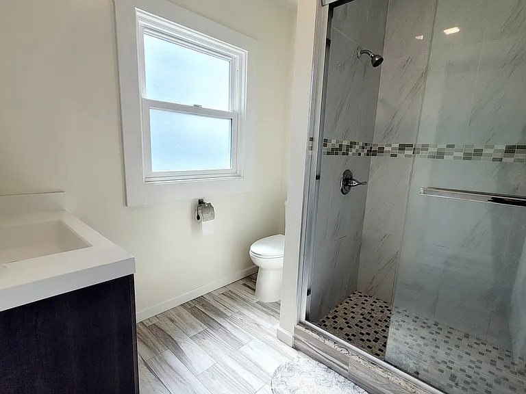400 Maud Ave — Photo 17