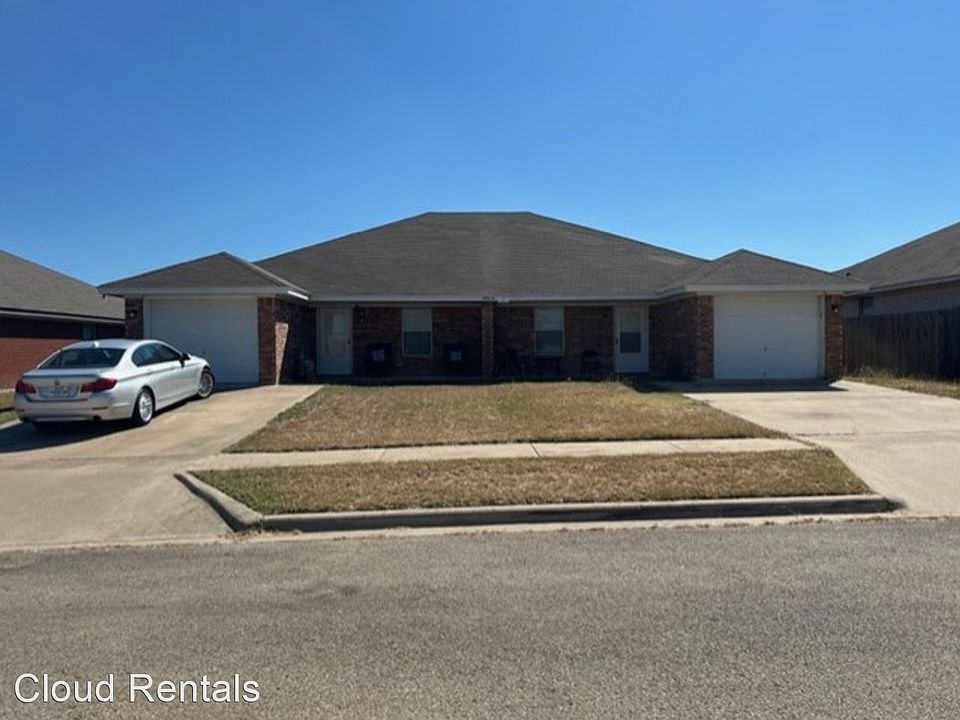 1st image of 3804A Uvalde Dr