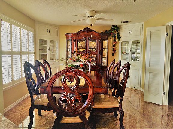 5th image of 5712 Pebble Beach Dr
