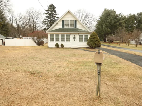 8 Johnson Avenue, Plainville, CT 06062