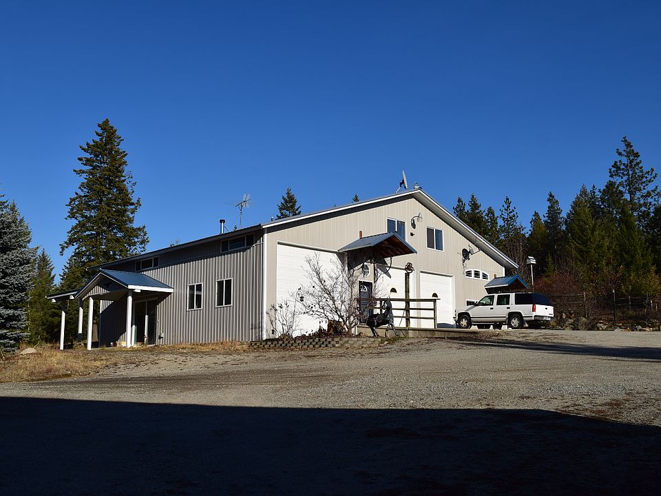 House.  2 mstr/5 bed/4 bath