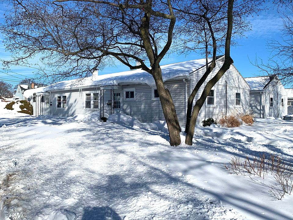 1st image of 2300 W Howard Ave #2300