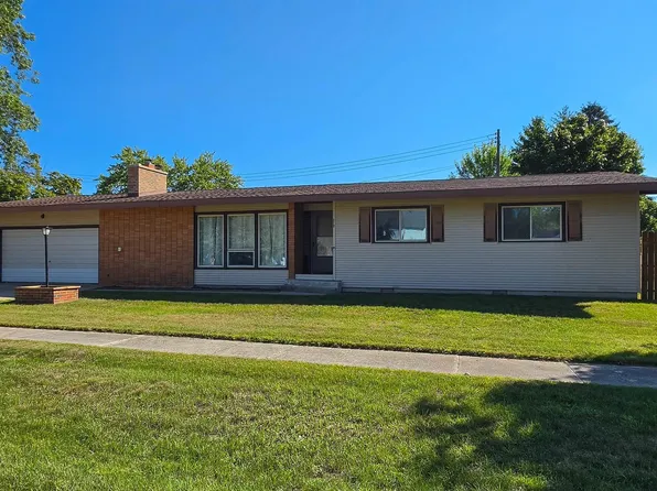 312 Alice St, East Tawas, MI 48730