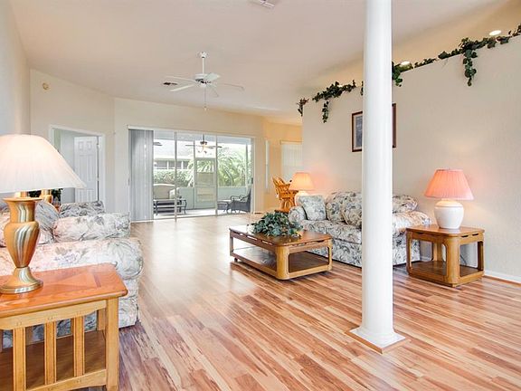 5th image of 7028 Hazeltine Cir
