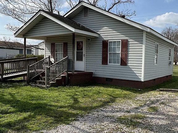 2nd image of 301 N Elm Ave
